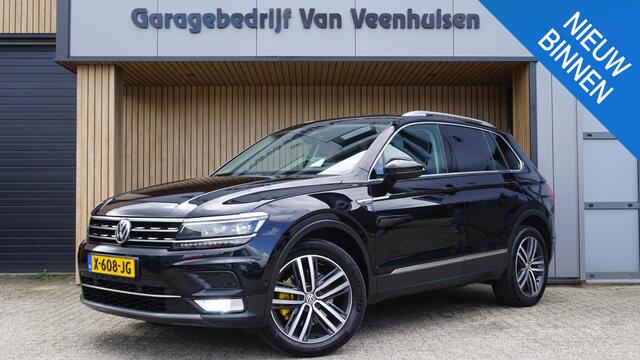 Volkswagen TIGUAN 2.0 TSI 180pk DSG 4Motion Highline Executive Pano.Dak HUD Virtual 19inch LM Stoel/Stuurwiel V.W. *Nette Tiguan*
