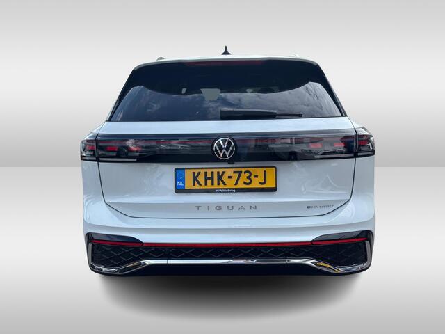 Volkswagen TIGUAN 1.5 eHybrid R-Line Edition DSG Automaat Trekhaak inklapbaar / 20" York velgen / Assistance + Comfort + Design pakket Rijdende demonstratieauto, bezichtigen op afspraak / Fabrieksgarantie tot 05-2030