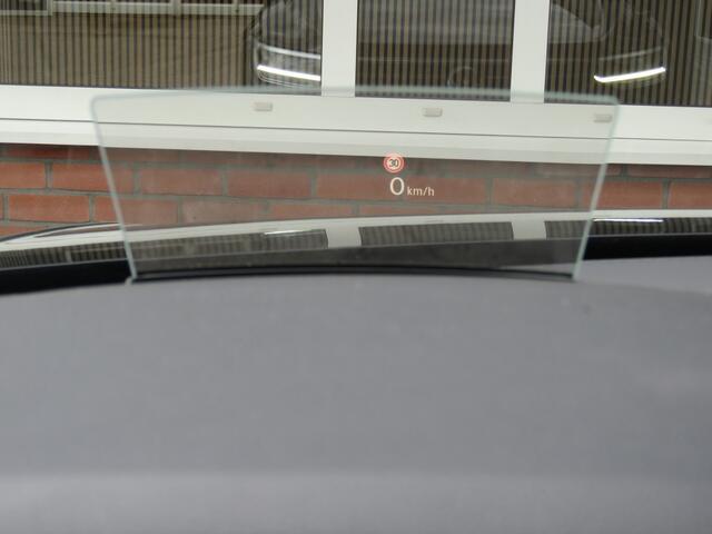 Volkswagen TIGUAN 1.4 TSI 245pk eHybrid / Trekhaak / Head Up / 360 Camera / Stoel en stuurwielverw. / BOVAG garantie