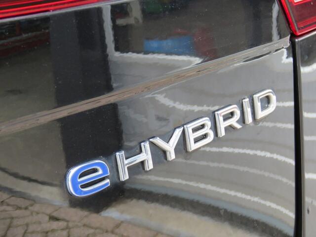 Volkswagen TIGUAN 1.4 TSI 245pk eHybrid / Trekhaak / Head Up / 360 Camera / Stoel en stuurwielverw. / BOVAG garantie