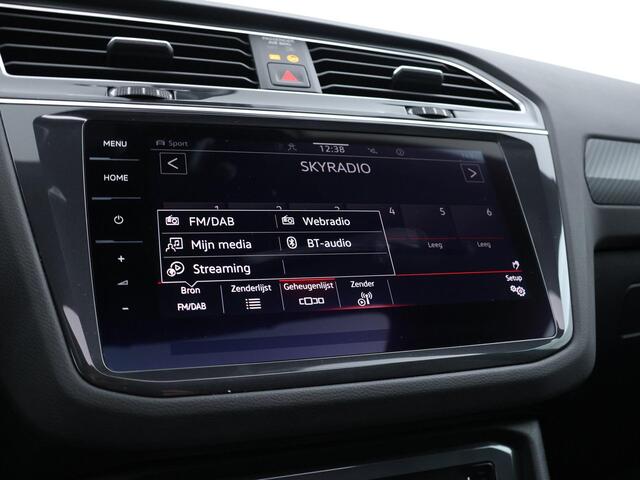 Volkswagen TIGUAN 1.4 TSI 245pk DSG eHybrid R-Line Business+ · Panoramadak · Leder · 360 Camera · IQ.Light · Head-Up · Stoelverwarming + achterbank verwarmd · 19'' Inch ·