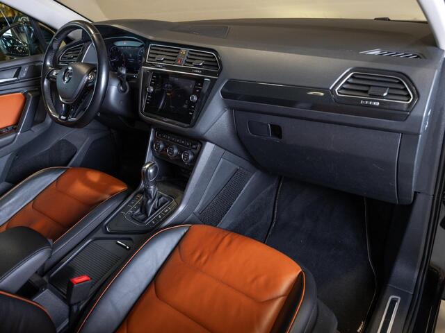 Volkswagen TIGUAN 1.4 TSI ACT R-line / 150pk / Panorama Dak / Leren Bekleding / Achteruitrij Camera