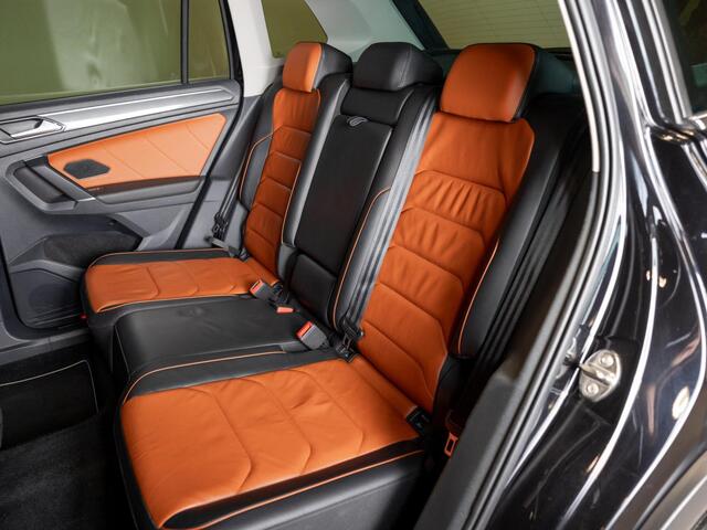 Volkswagen TIGUAN 1.4 TSI ACT R-line / 150pk / Panorama Dak / Leren Bekleding / Achteruitrij Camera