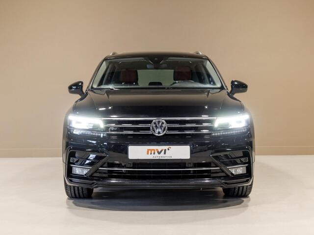 Volkswagen TIGUAN 1.4 TSI ACT R-line / 150pk / Panorama Dak / Leren Bekleding / Achteruitrij Camera