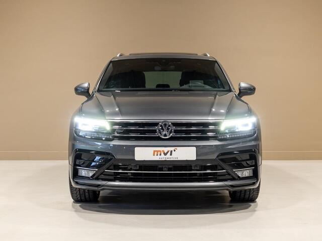Volkswagen TIGUAN 2.0 TSI 4Motion 2x R-line / 220pk / Leder / Pano / Led / Head-up / Virtual Cockpit / 360 camera