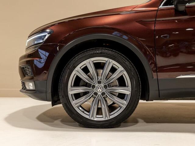 Volkswagen TIGUAN 2.0 TSI 4Motion Highline / 220pk / Panoramadak / Trekhaak / Leder