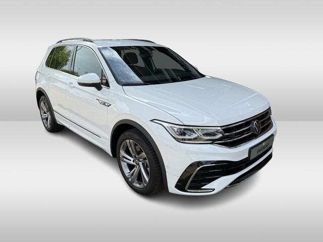 Volkswagen TIGUAN 1.4 TSI eHybrid R-Line Business+ | wegklapbare trekhaak | 19 inch velgen | applecarplay/android auto | automaat