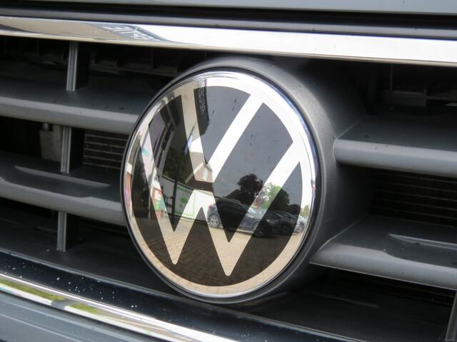 Volkswagen TIGUAN 1.4 TSI 245pk eHybrid ACTIVE / Pano / Trekhaak wegklap. / IQ Light / Camera Etc / BOVAG garantie