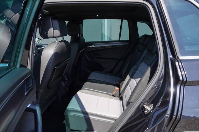 Volkswagen TIGUAN 1.4Tsi 150Pk DSG6 | 4Motion | Panoramadak | Achteruitrijcamera | Trekhaak | 20''