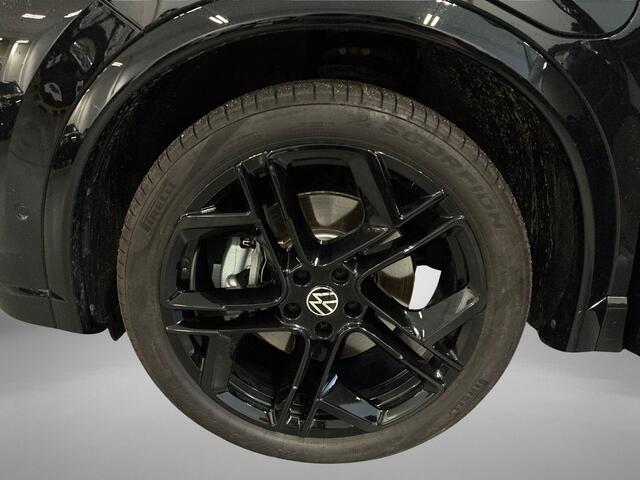 Volkswagen TIGUAN 1.5 272pk DSG eHybrid R-Line · Panoramadak · Wegklapbare Trekhaak · Apple/Android Car Play · Massage · 20'' Inch · Garantie t/m 11-06-2030 of 100.000km