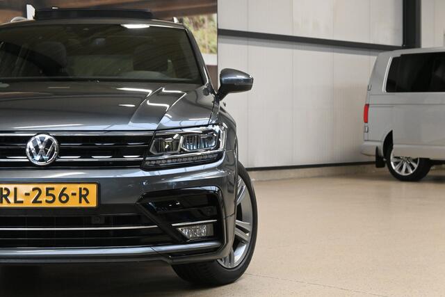 Volkswagen TIGUAN 1.4 TSI 150pk R-Line / Highline Business R | Pano | Virtual | Camera | Trekhaak |
