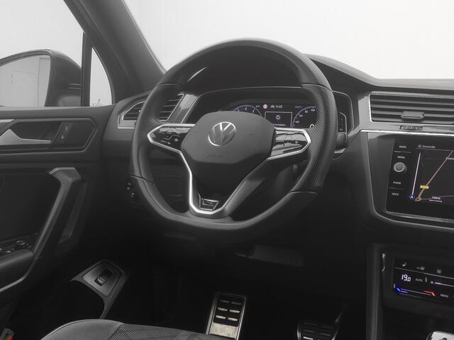 Volkswagen TIGUAN Allspace 1.5 TSI R-Line Business | CAMERA | ADAPTIVE | STOEL- EN STUURVERW. | TREKHAAK