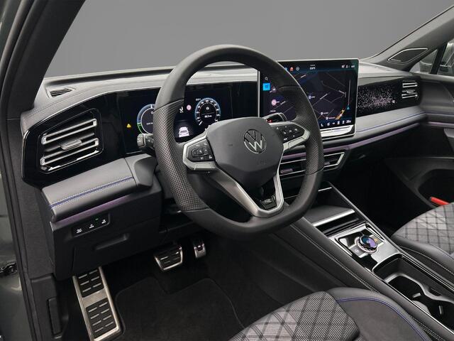 Volkswagen TIGUAN R-Line Business 1.5 TSI eHybrid 204pk DSG Automaat Trekhaak, Panoramadak, Adaptive cruise control, Navigatie, Harman Kardon audio