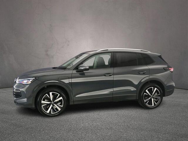 Volkswagen TIGUAN Life 1.5 TSI eHybrid 204pk DSG Automaat Trekhaak, Navigatie, Adaptive cruise control, 360 camera, Achteruitrijcamera, LED koplampen