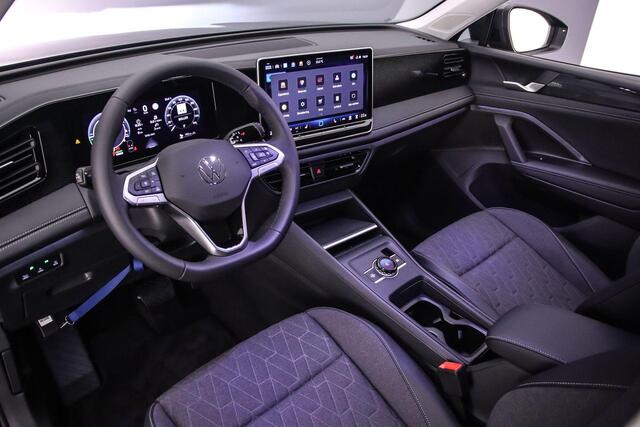 Volkswagen TIGUAN Life 1.5 TSI eHybrid 204pk DSG Automaat Trekhaak, Navigatie, Adaptive cruise control, 360 camera, Achteruitrijcamera, LED koplampen