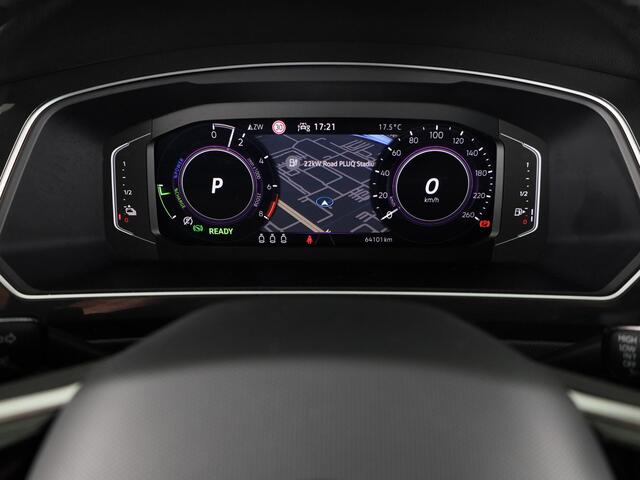 Volkswagen TIGUAN 1.4 TSI eHybrid R-Line Business 245PK PHEV | 360 graden camera | Stoel- en stuurverwarming | Multimedia Plus | Assistentie pakket