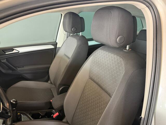 Volkswagen TIGUAN 1.5 TSI ACT Comfortline Business | Navigatie | Sensoren.