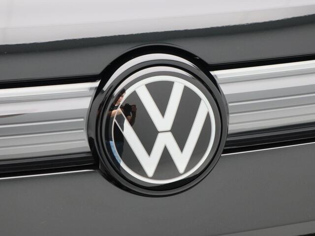Volkswagen TIGUAN 1.5 eHybrid R-Line Edition | Trekhaak | Panoramadak | Head-Up Display | 360 Camera | App Connect |
