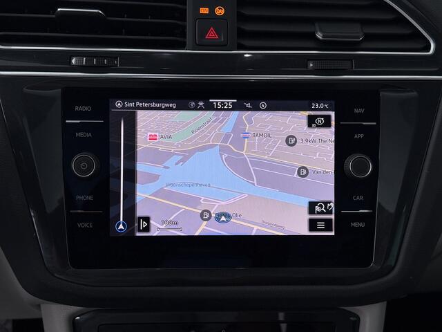 Volkswagen TIGUAN 1.4 TSI eHybrid 245 pk Elegance | Pano | Camera | IQ Light | El. a. klep | Adapt. cruise | 18" | 4 seiz. banden