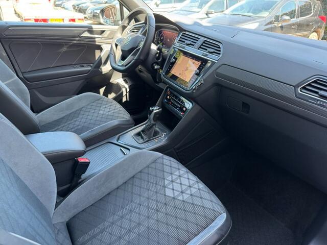 Volkswagen TIGUAN 1.4TSI eHybrid 245PK R-Line IQ-Light Virtual ACC Trekhaak Navi