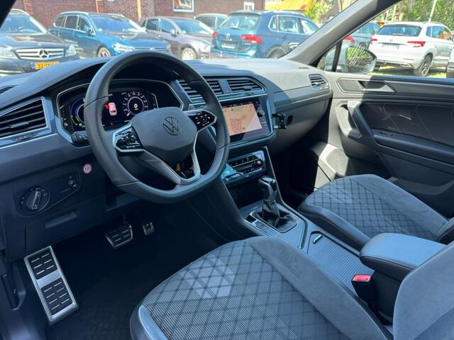 Volkswagen TIGUAN 1.4TSI eHybrid 245PK R-Line IQ-Light Virtual ACC Trekhaak Navi
