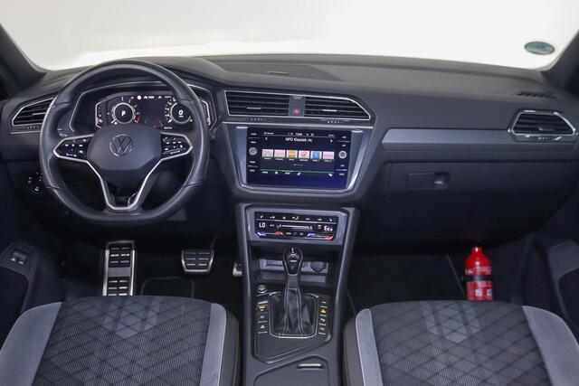 Volkswagen TIGUAN 1.4 TSI eHybrid 2X R-Line Panoramadak, Trekhaak, IQ light, Apple CarPlay/Android Auto