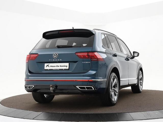 Volkswagen TIGUAN 1.4 TSI 245pk DSG eHybrid R-Line Business · 360 Camera · Inklap. Trekhaak · Head-Up Display · Dodehoeksensor · Parkeer assistent · Stuur- & Stoelverwarming ·