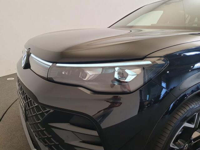 Volkswagen TIGUAN 1.5 eHybrid 272pk DSG/AUT R-Line Edition Wegklapbare trekhaak, Panoramadak, Harman Kardon