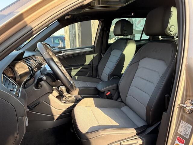 Volkswagen TIGUAN 2.0 TSI 4MOTION R-line | Pano | LED | Trekhaak | LMV 20" | ACC | App-connect | Elek. achterklep | Camera | Stoelverwarming | Virtual |