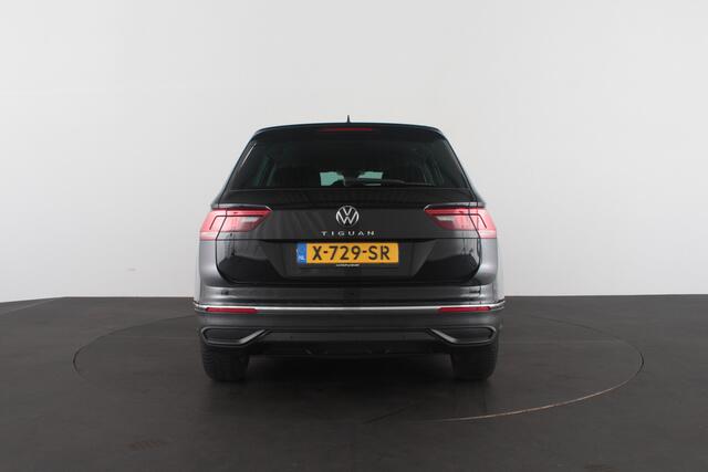 Volkswagen TIGUAN 1.5 TSI Life > 150pk automaat/Winterpakket/Apple CarPlay, Android Auto