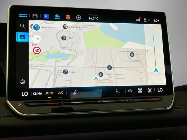 Volkswagen TIGUAN 1.5eTSI/150PK DSG R-Line Edition Panoramadak · Navigatie · Apple/Android Car Play · Garantie t/m 11-11-2030 of 100000km.