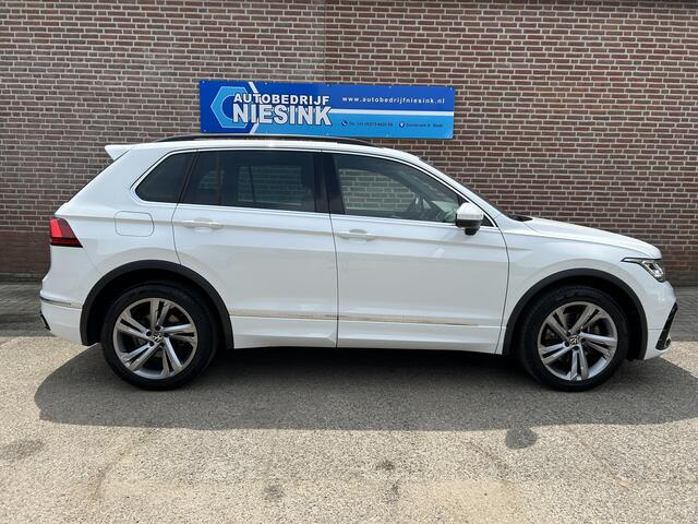 Volkswagen TIGUAN 1.4 TSI eHybrid R-Line ACC/Trekhaak/Camera/Carplay