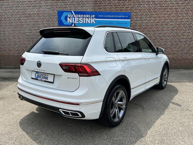 Volkswagen TIGUAN 1.4 TSI eHybrid R-Line ACC/Trekhaak/Camera/Carplay