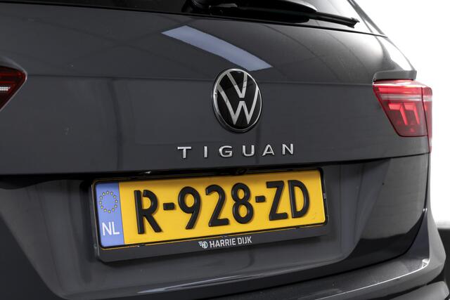 Volkswagen TIGUAN 1.5 TSI 150 PK Life Business | Trekhaak | Dig. Cockpit | Adapt. Cruise | Stuur-+stoelverw. | Camera | PDC | NAV+App. Connect | ECC | LM 19" |