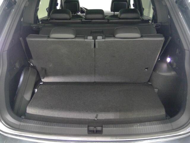 Volkswagen TIGUAN Allspace 1.5 TSI R-Line Business+ 7p. 87.800 KM | 7 zitplaatsen | Panorama - Dak | Virtual Cockpit | WORDT VERWACHT!