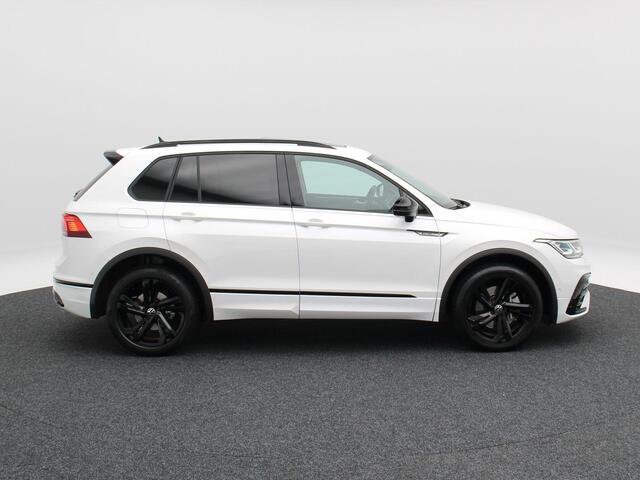 Volkswagen TIGUAN 1.4 TSi eHybrid 245 Pk R-Line Business+ | Black Style | Stoel/Stuurverwarming | Adaptive Cruise | Panorama dak | 360 Camera | IQ Light| Leer | CarPlay | 19 Inch | 57.322 Km !!