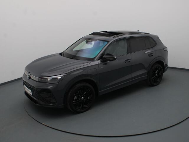 Volkswagen TIGUAN eHybrid 204pk R-Line Business Elektrisch glazen panorama-dak | Lederenbekleding