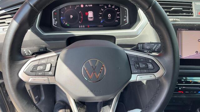 Volkswagen TIGUAN 1.5 TSI Life Business FULL LED / KEYLESS / STOELVERW / STUURVERW / CARPLAY / NAVI / CLIMA / PDC / ACC / NL-AUTO