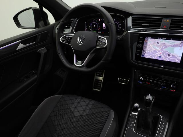 Volkswagen TIGUAN 1.4 TSI eHybrid R-Line Business | Panodak | 20'' | Keyless | Elk. A-klep | IQ Light | Camera | Prijs Rijklaar!!