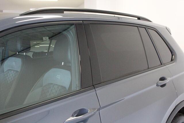Volkswagen TIGUAN 1.4 TSI eHybrid R-Line Business+ | NL-AUTO! | DCC | DEALER.OND! | CAMERA | CARPLAY | ACC | LED | 20'LMV | TOP |