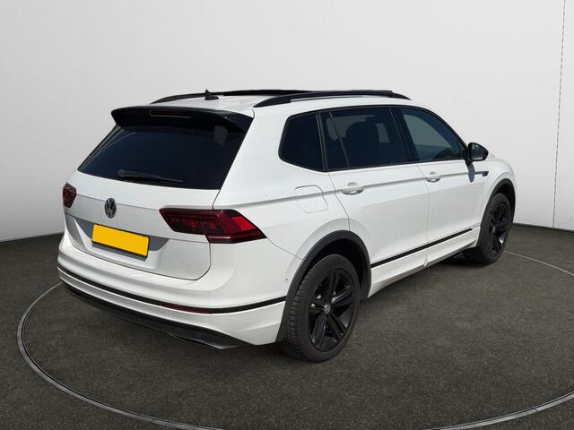 Volkswagen TIGUAN Allspace 2.0 TSI 4Motion 221pk R Line Aut- 7 Pers, Panoramadak, Carplay, Android Auto, Elek Trekhaak, 360 Camera