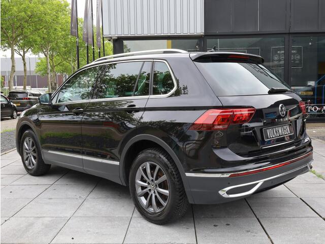 Volkswagen TIGUAN 1.4 TSI eHybrid Elegance 245PK | Virtual | Adaptive Cruise | DCC | Trekhaak | Stoel&Stuur&Achterbank Verwarmd |