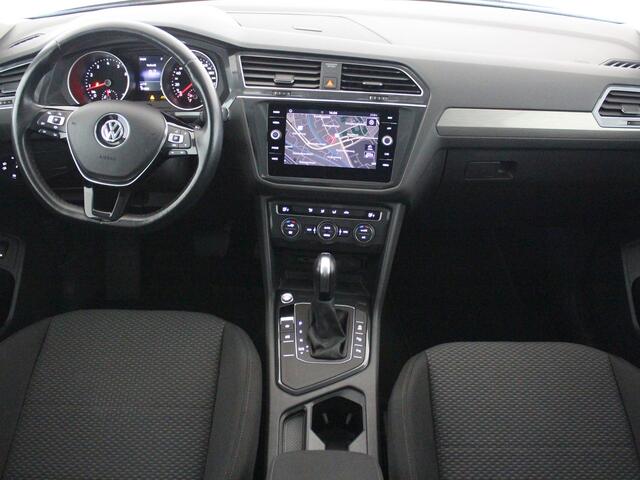 Volkswagen TIGUAN Allspace 1.5 TSI Comfortline Business 7p. | Trekhaak | Navi | Clima |