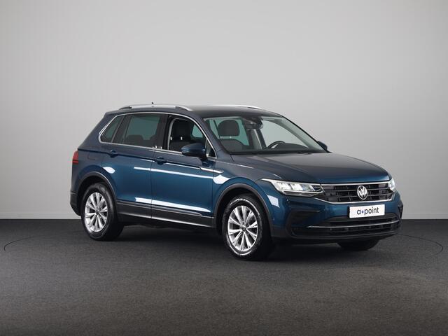 Volkswagen TIGUAN 1.5 TSI Life Business 150PK | Automaat (DSG) | Navigatie | Camera | Wegklapbare trekhaak