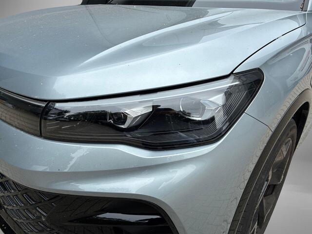 Volkswagen TIGUAN 1.5 eHybrid 272pk DSG R-Line Edition · Panoramadak · Inklap. Trekhaak · 360 Camera · Matrix LED · Massagefunctie · Dodehoeksensor · Garantie t/m 27-10-2029 of 100.000km