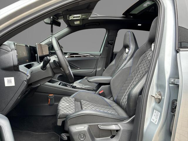 Volkswagen TIGUAN 1.5 eHybrid 272pk DSG R-Line Edition · Panoramadak · Inklap. Trekhaak · 360 Camera · Matrix LED · Massagefunctie · Dodehoeksensor · Garantie t/m 27-10-2029 of 100.000km