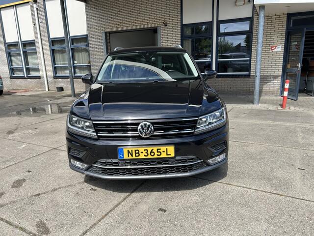 Volkswagen TIGUAN 2.0 TDI Highline Automaat
