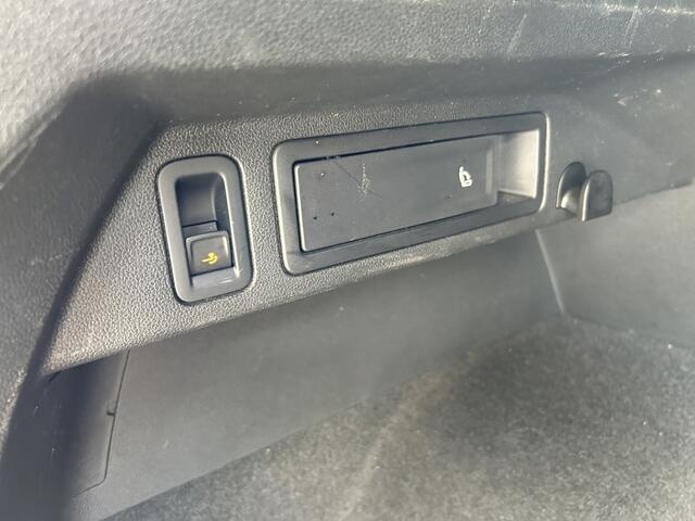 Volkswagen TIGUAN 2.0 TDI Highline Automaat