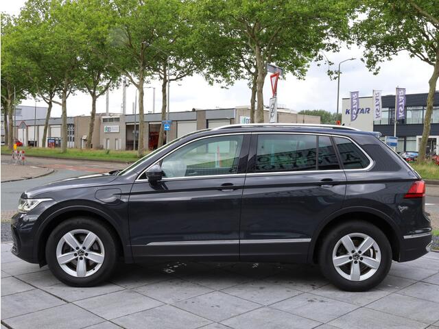 Volkswagen TIGUAN 1.4 TSI eHybrid Elegance 245PK | Virtual | Camera | Adaptive Cruise | Getint Glas | Trekhaak | Stoel&Stuurverwarming | LED |