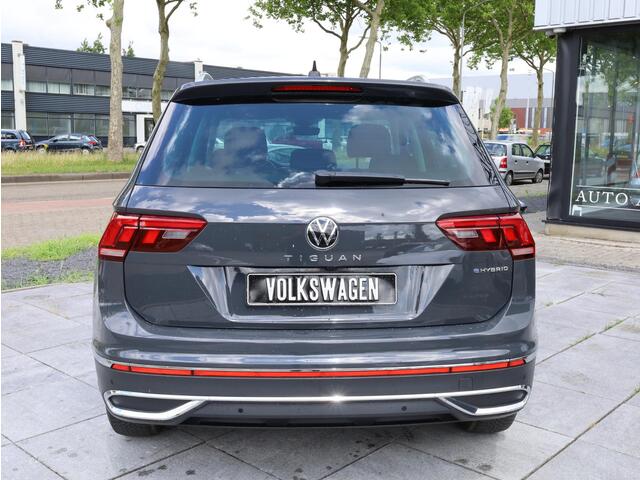 Volkswagen TIGUAN 1.4 TSI eHybrid Elegance 245PK | Virtual | Camera | Adaptive Cruise | Getint Glas | Trekhaak | Stoel&Stuurverwarming | LED |
